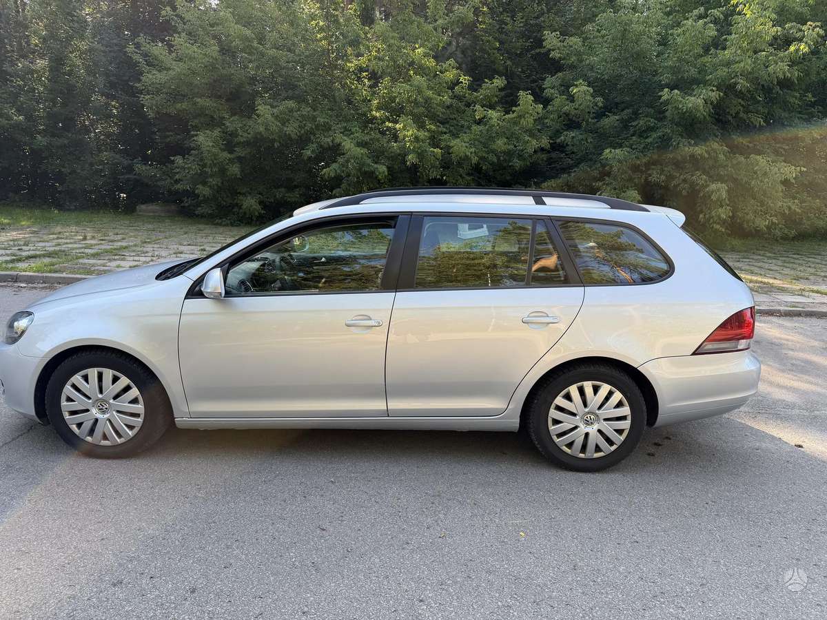 Volkswagen Golf 2011 — photo 6