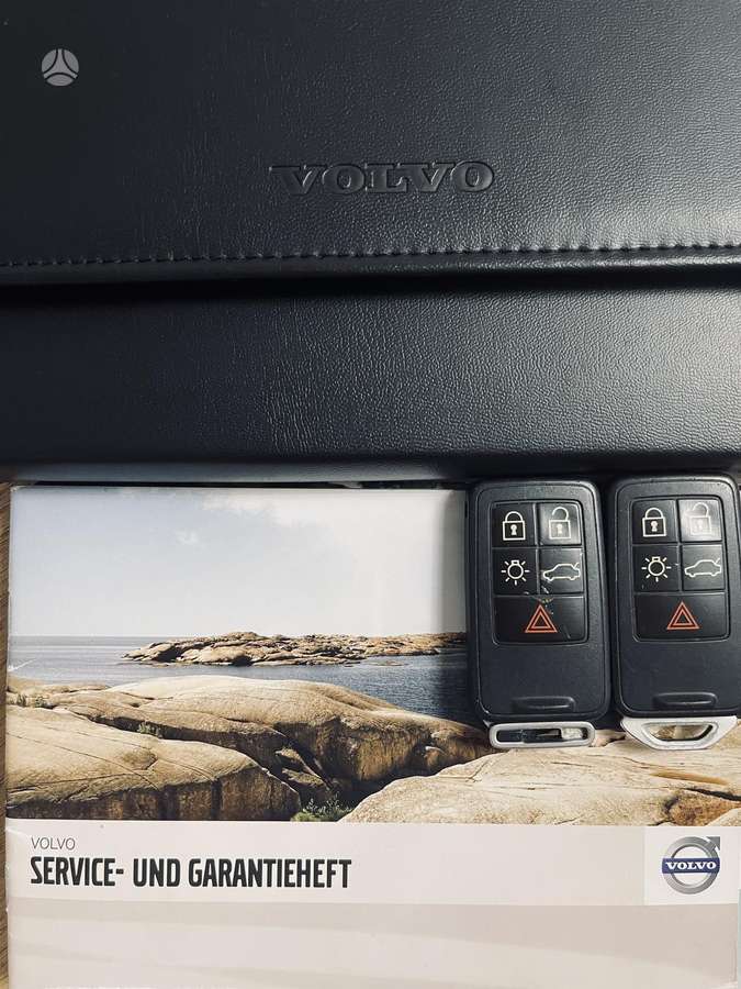 Volvo V70 2012 — photo 31