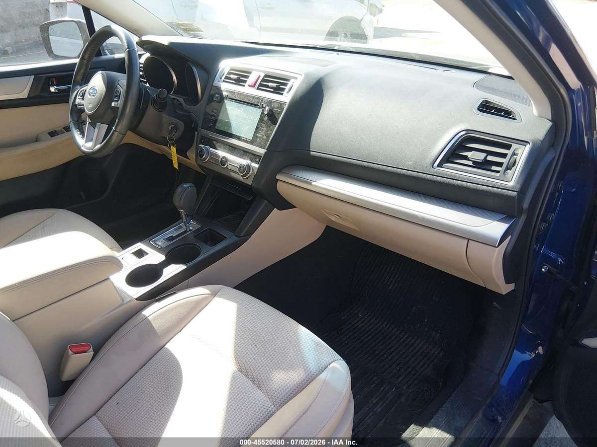 Subaru Outback 2015 — photo 7