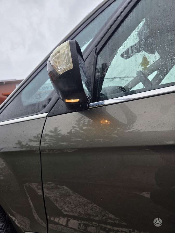 Ford Galaxy 2010 — двигун 1997 cm³, 163 HP (120kW)