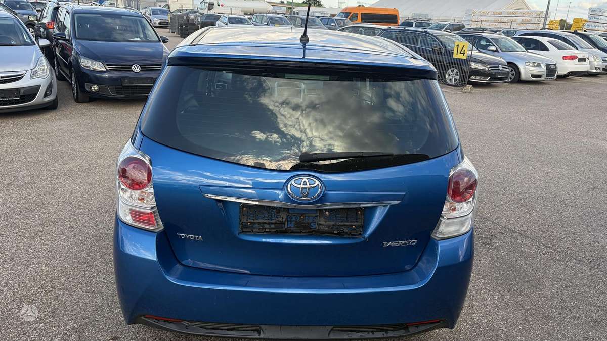 Toyota Verso 2014 — photo 13