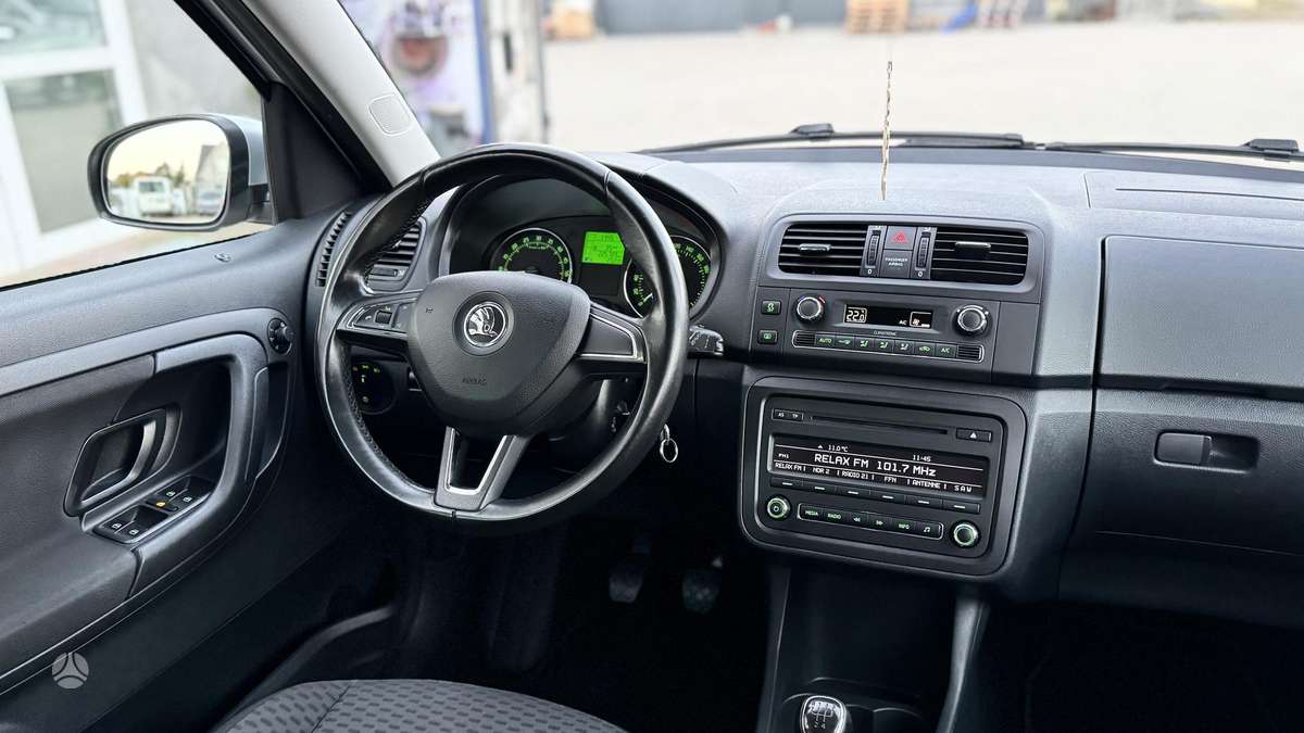 Skoda Roomster 2014 — photo 13