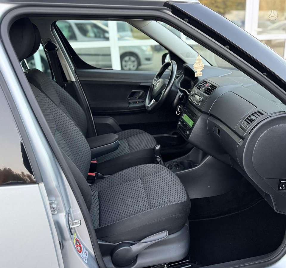 Skoda Roomster 2014 — photo 17