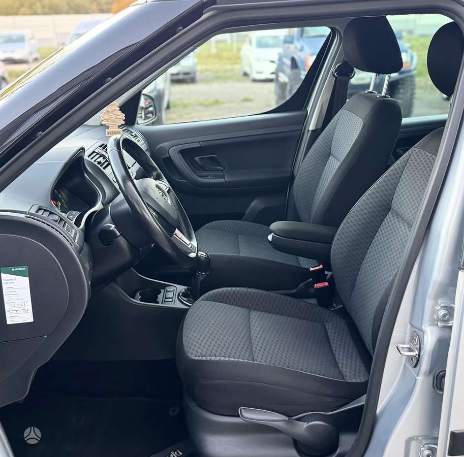 Skoda Roomster 2014 — photo 18