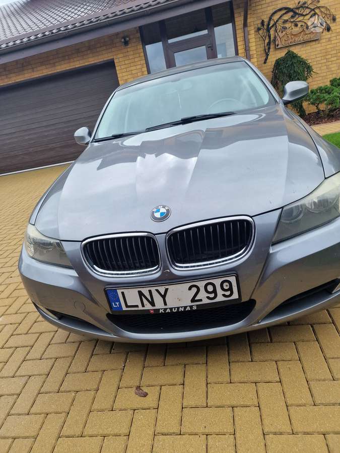 BMW 320 2010 — engine 1995 cm³, 177 HP (130kW)