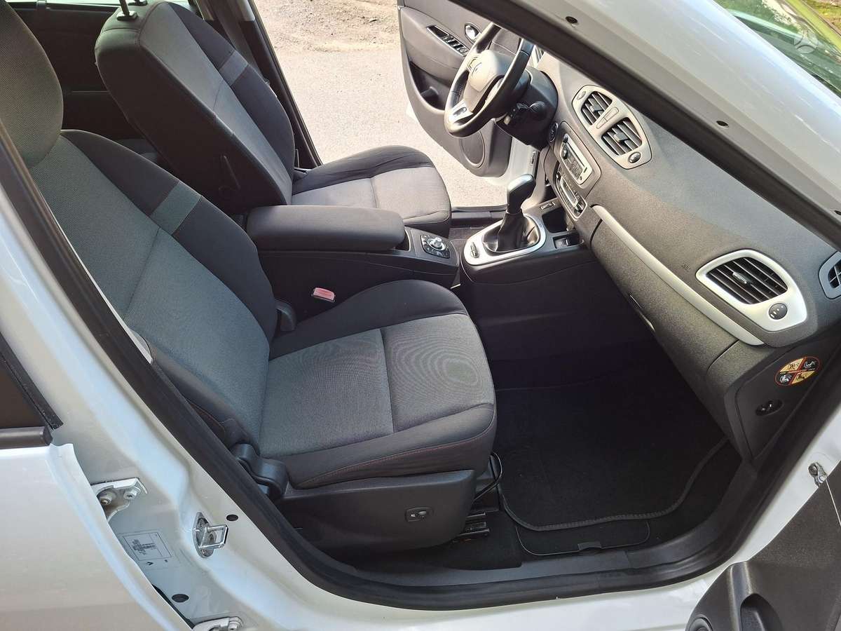 Renault Grand 2014 — photo 13