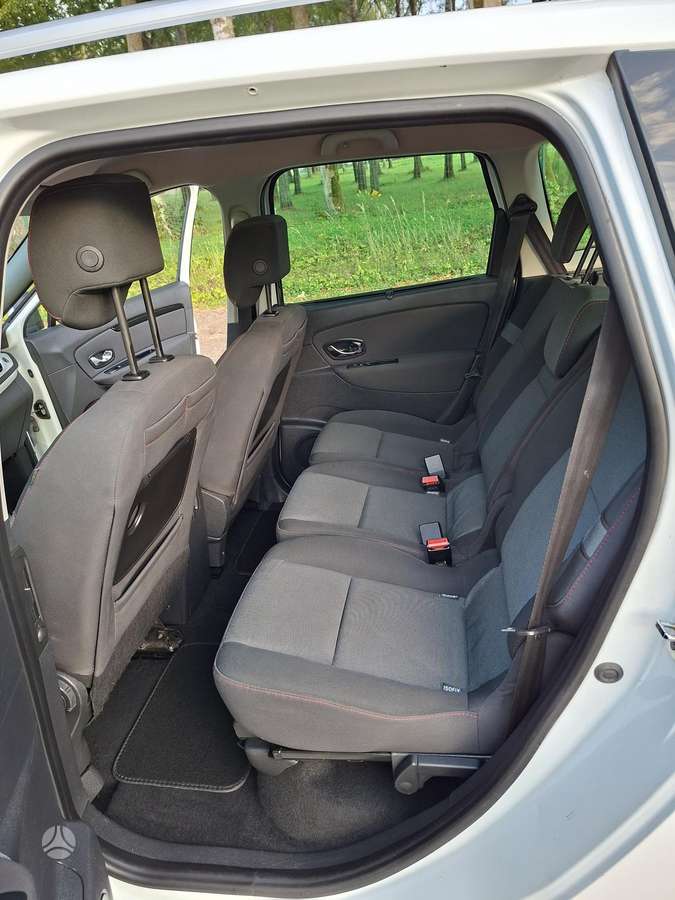 Renault Grand 2014 — photo 15