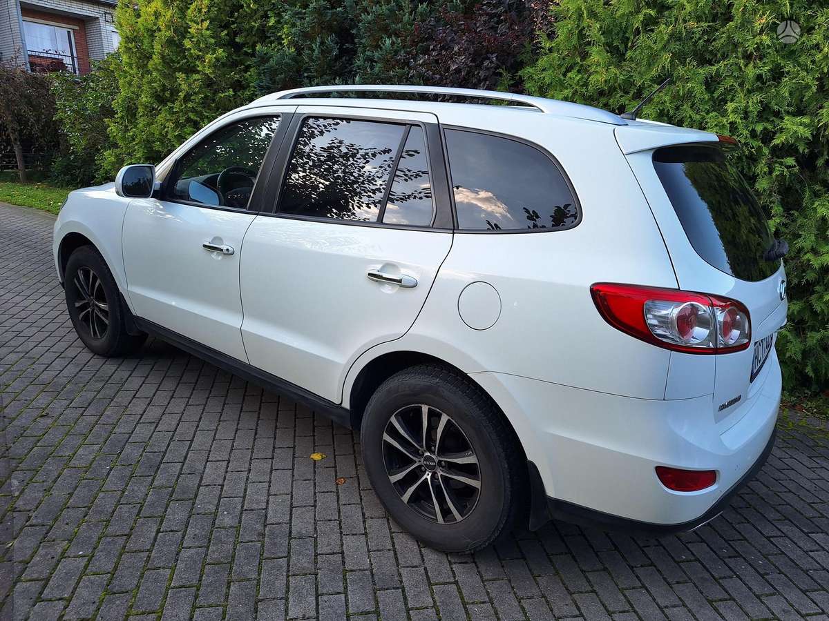 Hyundai Santa, 2010