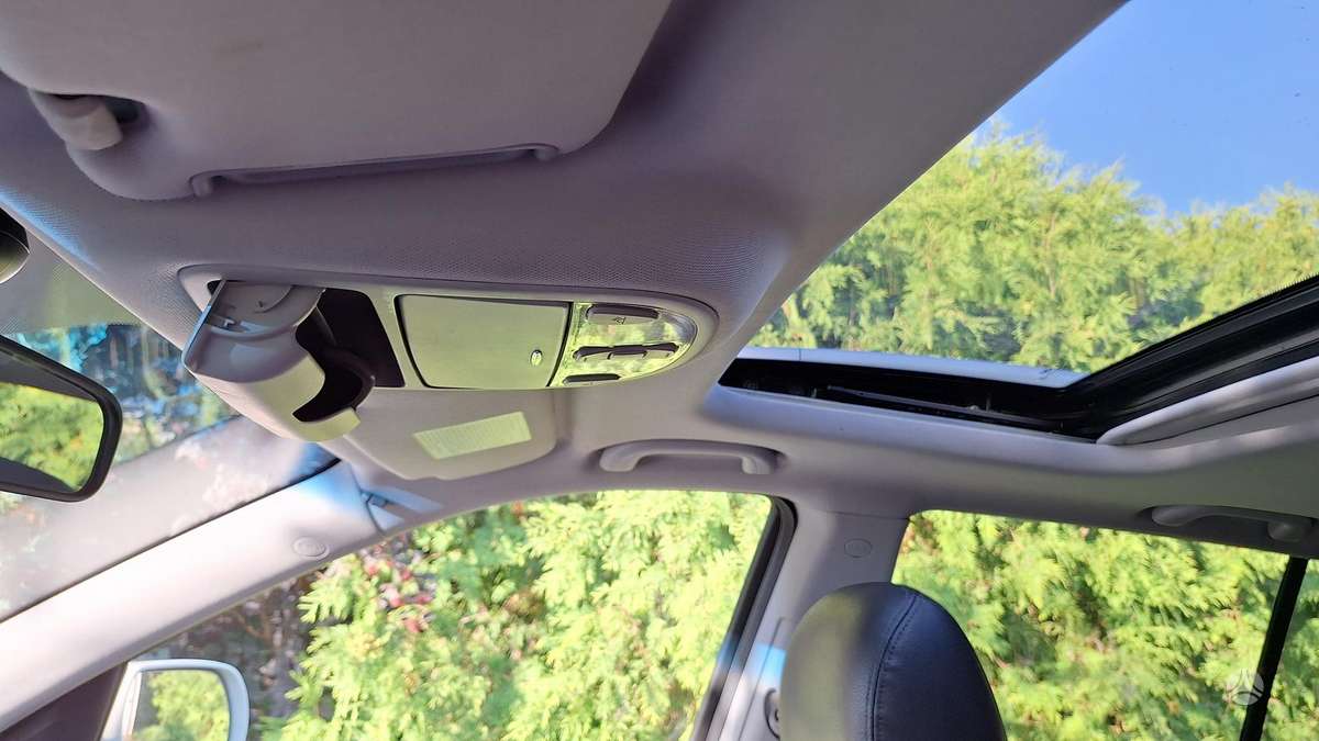 Hyundai Santa 2010 — photo 9