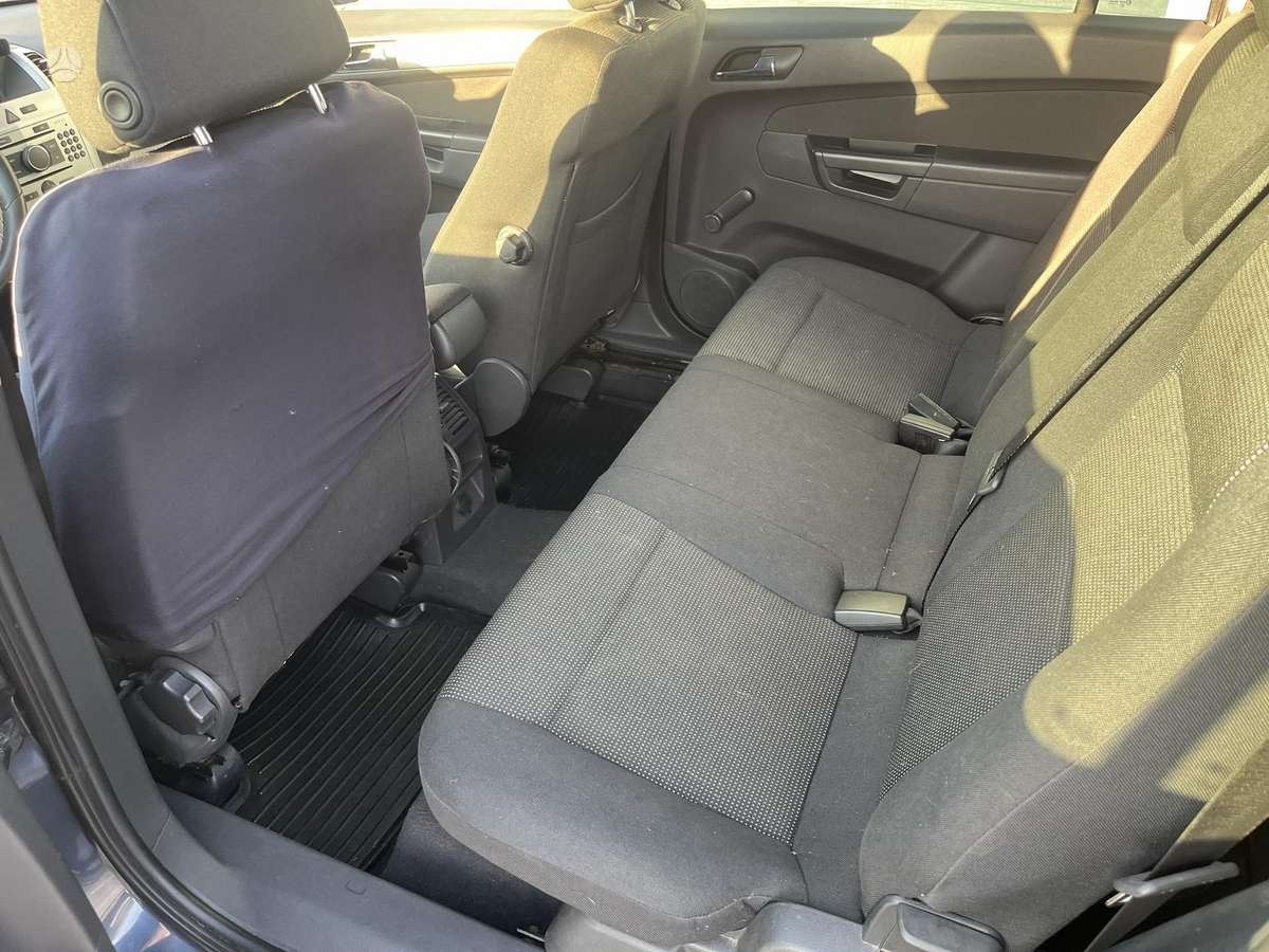 Opel Zafira 2008 — photo 10