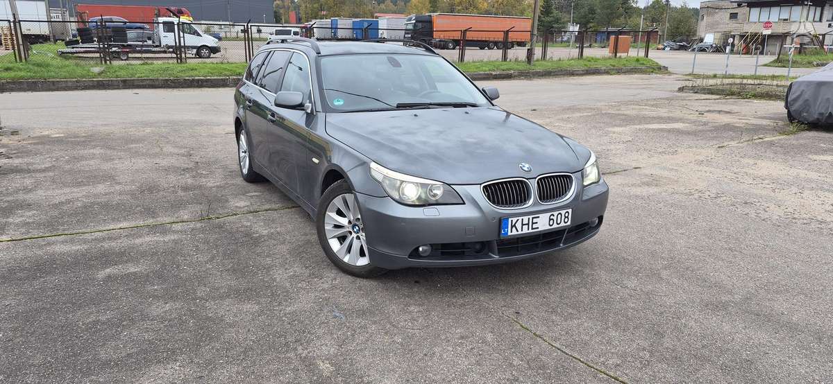 BMW 530 2006 — photo 7