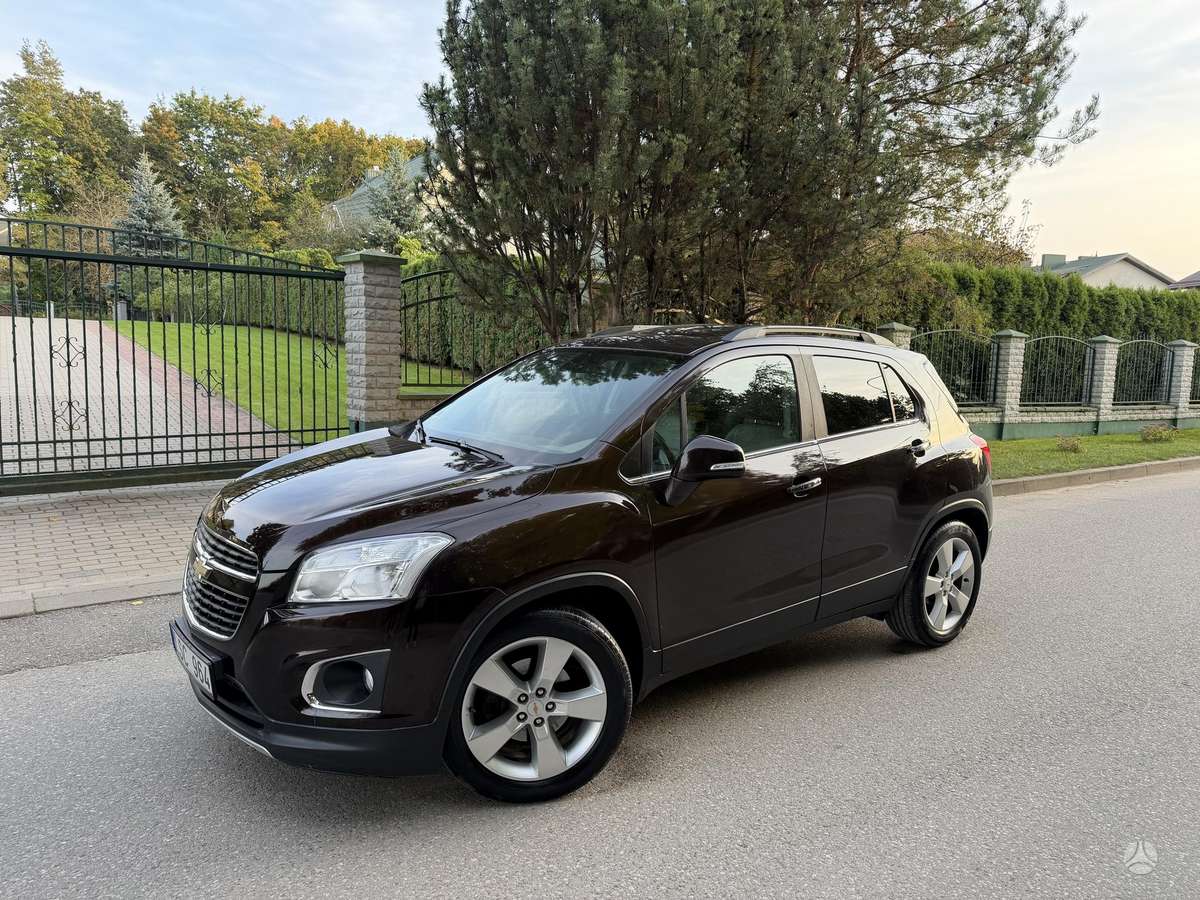 Chevrolet Trax 2014 — вигляд ззаду