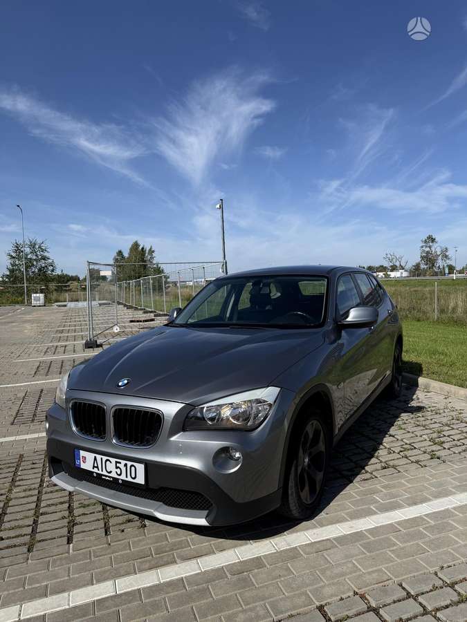 BMW X1, 2011