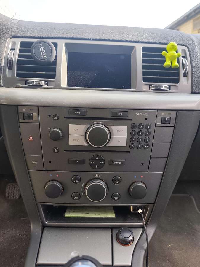 Opel Vectra 2008 — photo 10