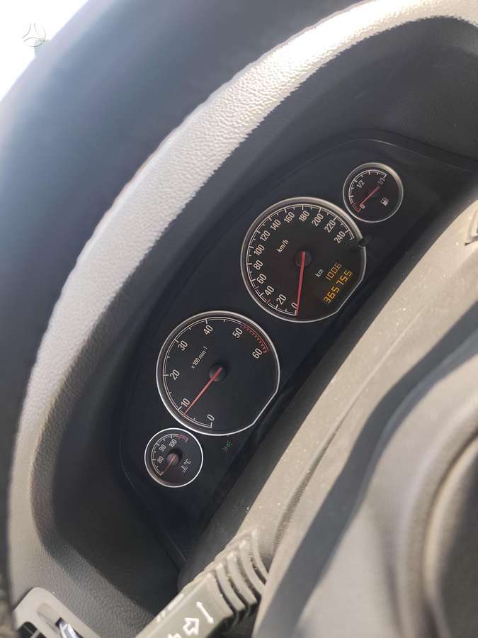 Opel Vectra 2008 — photo 8