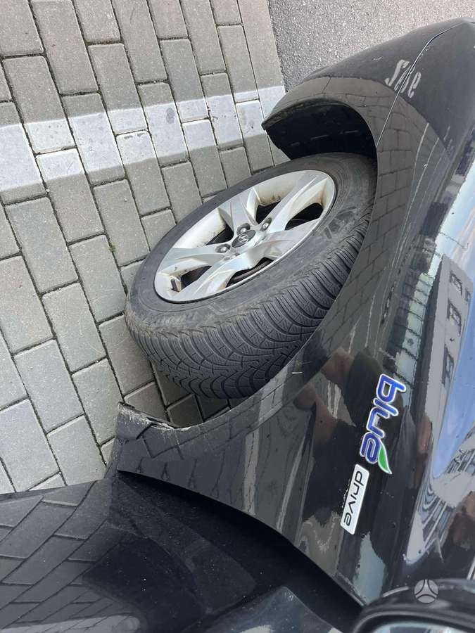 Hyundai i40 2012 — photo 11