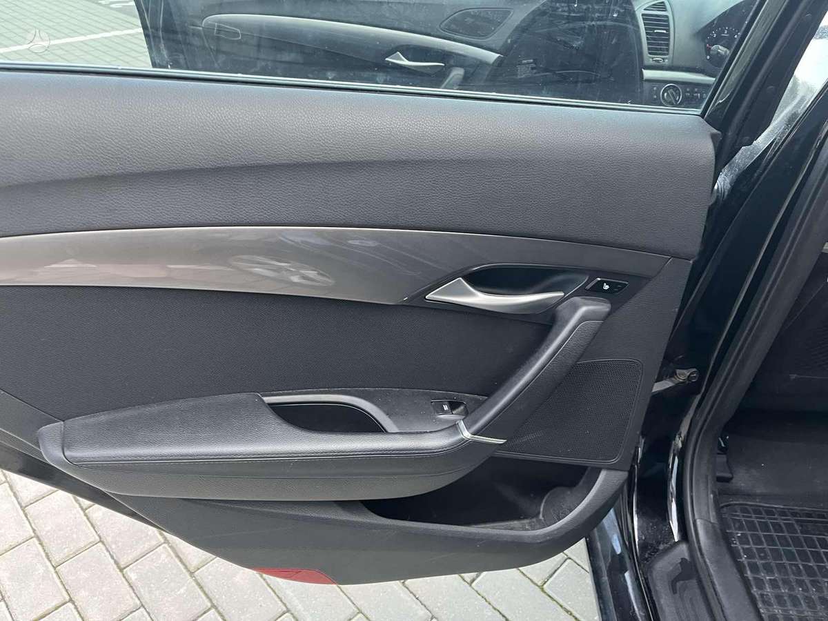 Hyundai i40 2012 — photo 14