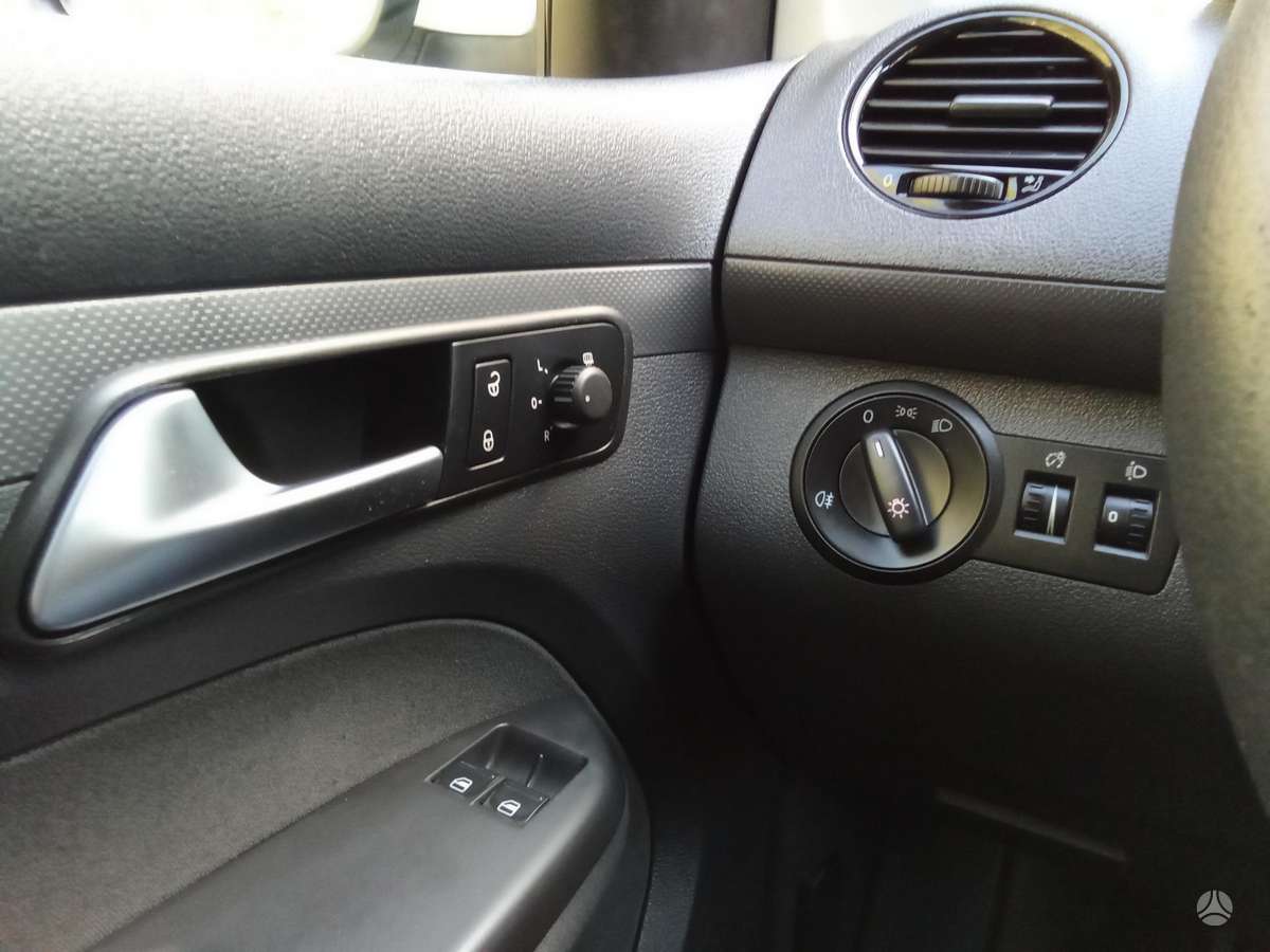 Volkswagen Caddy 2015 — photo 14