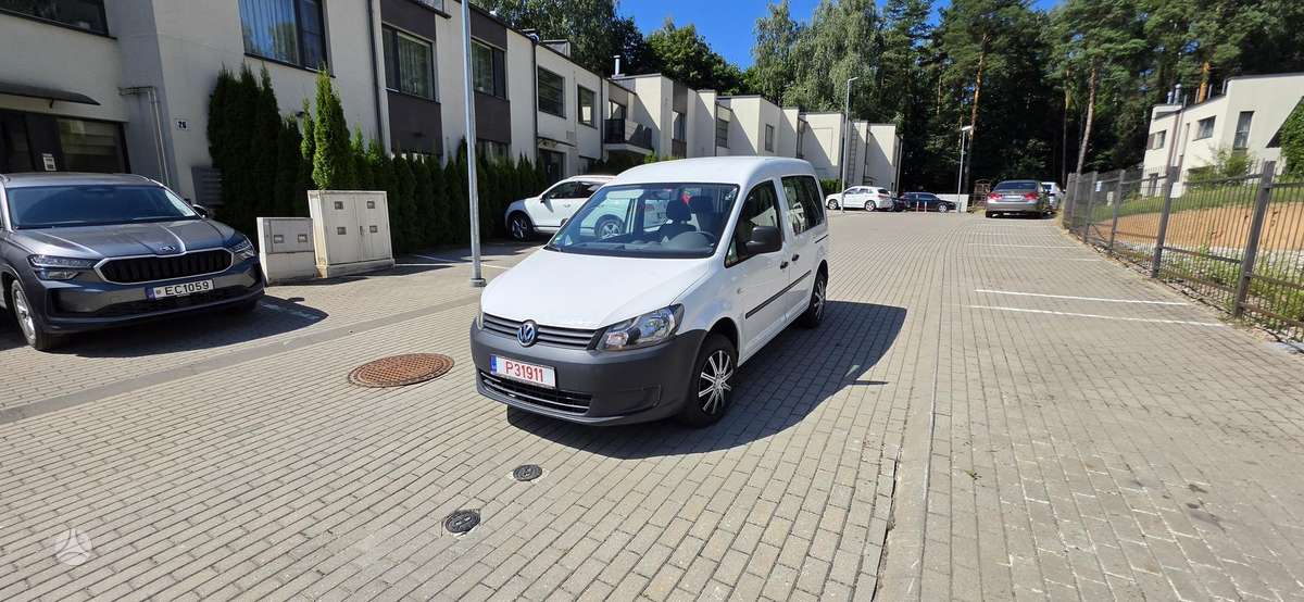 Volkswagen Caddy 2011 — vehicle for AFU Ukraine