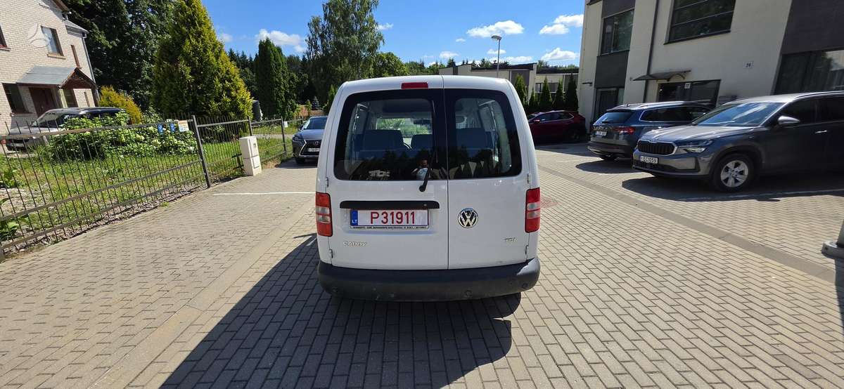 Volkswagen Caddy 2011 — engine 1600 cm³, 75 HP (55kW)