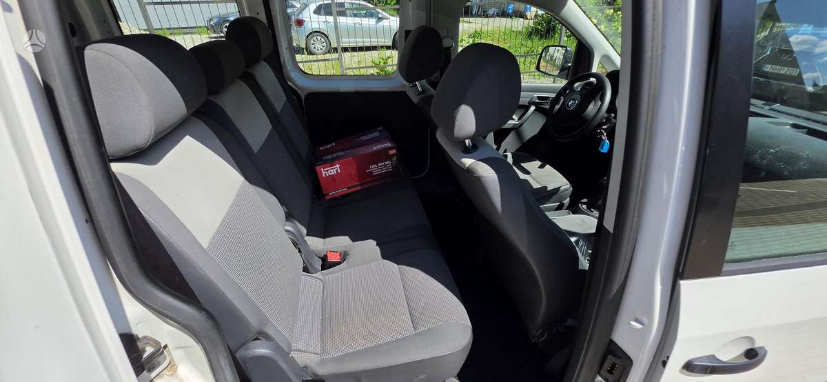 Volkswagen Caddy 2011 — photo 7