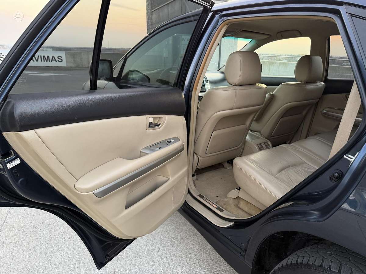Lexus RX 2007 — photo 20
