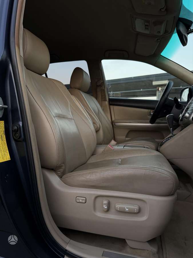 Lexus RX 2007 — photo 27