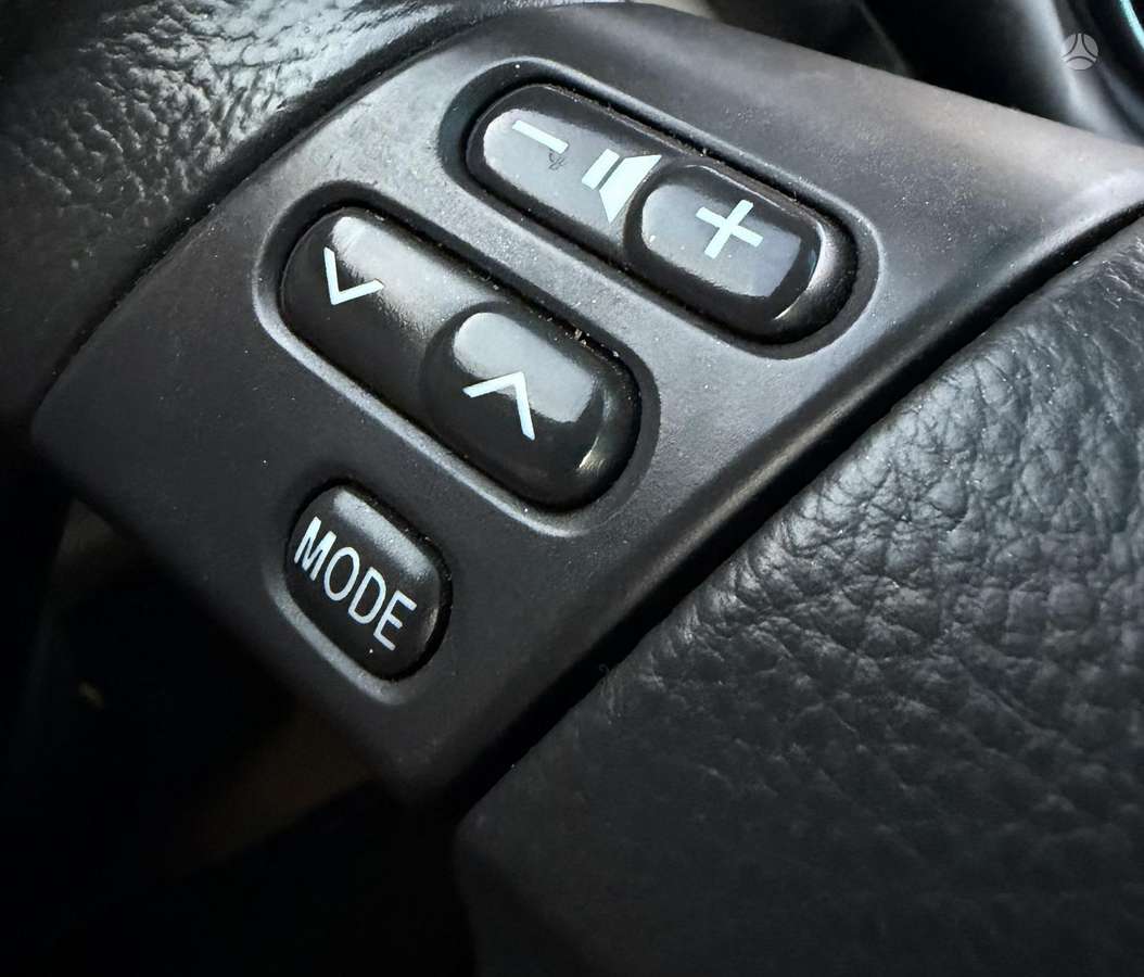 Lexus RX 2007 — photo 36