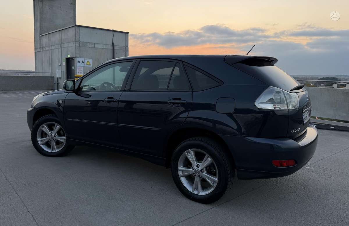 Lexus RX 2007 — photo 8