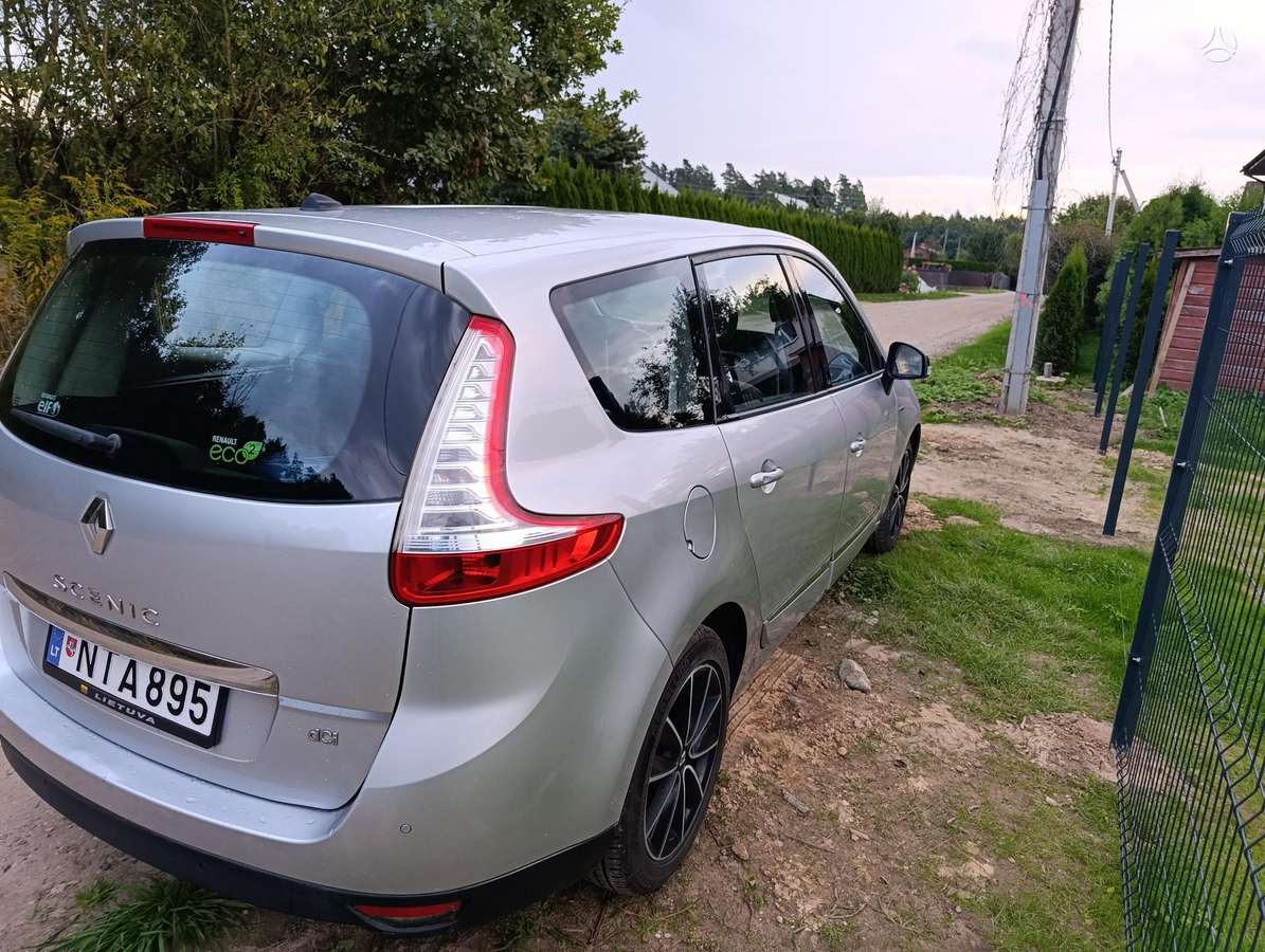 Renault Grand 2012 — photo 10