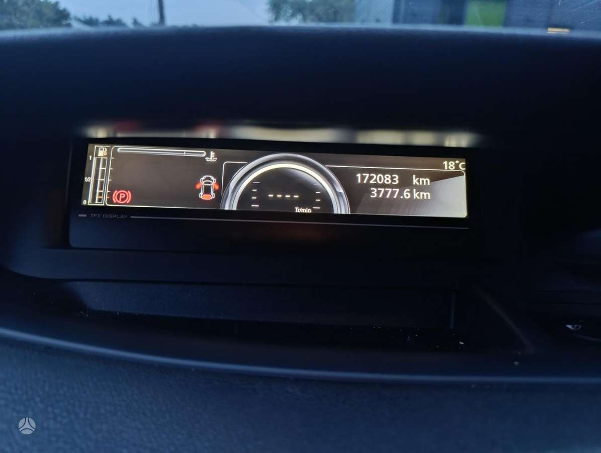 Renault Grand 2012 — photo 13