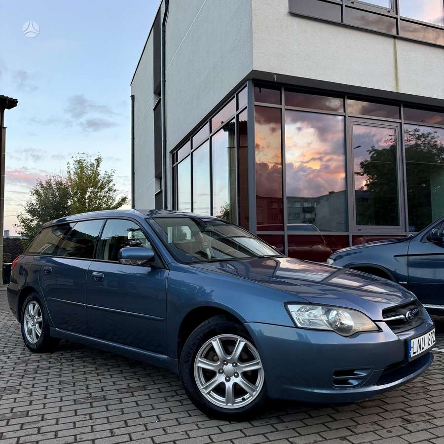 Subaru Legacy 2004 — engine 1994 cm³, 137 HP (101kW)