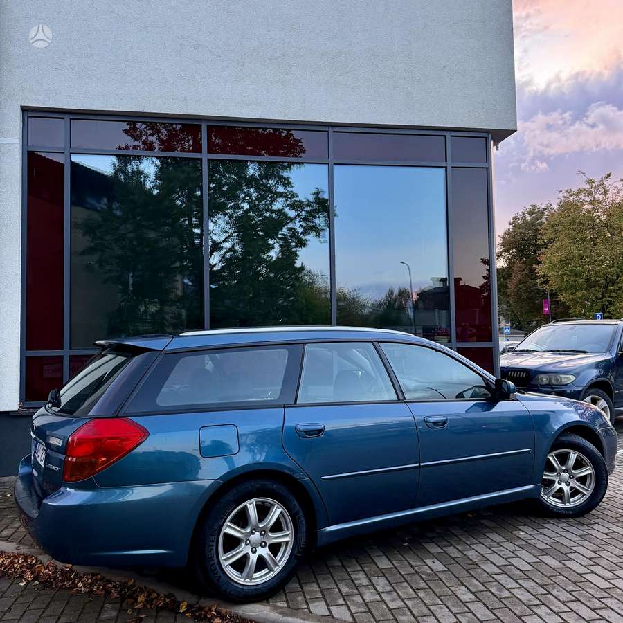 Subaru Legacy 2004 — photo 8