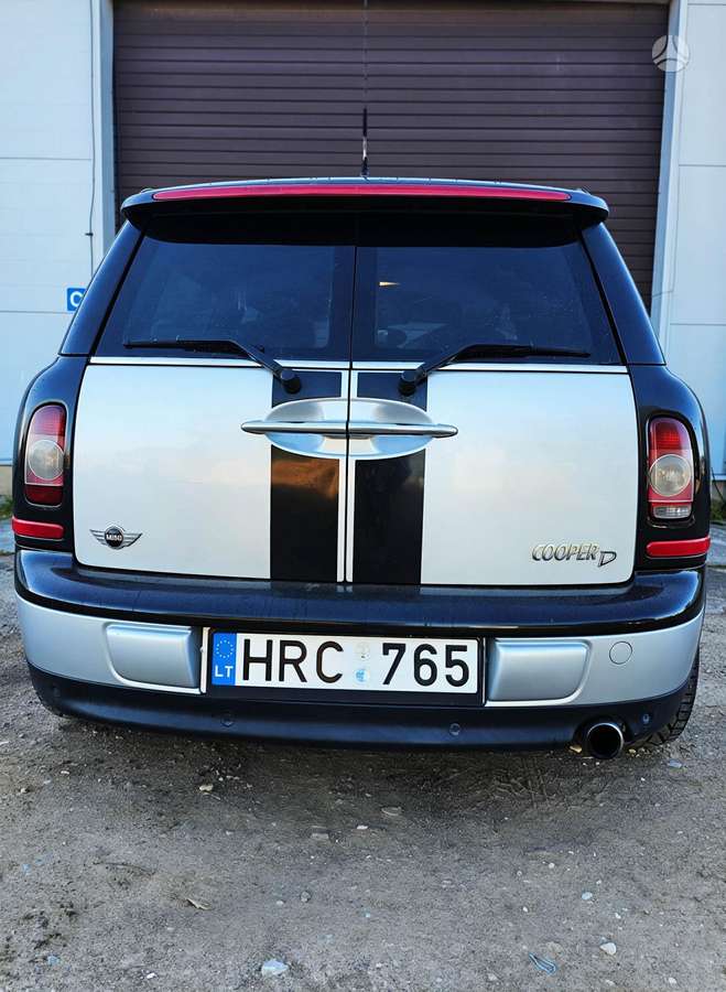 Mini Clubman 2008 — rear view