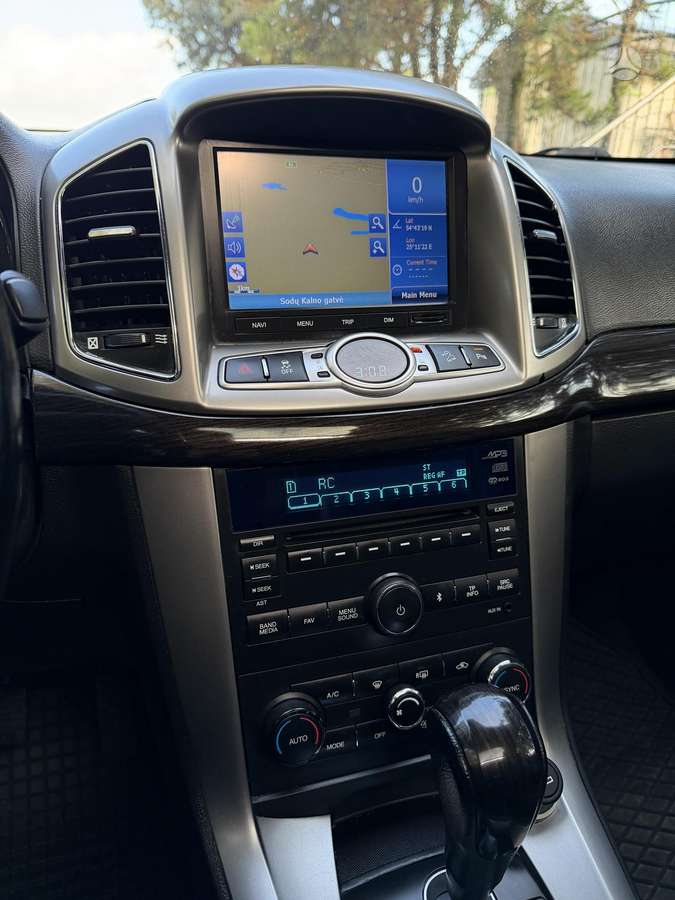 Chevrolet Captiva 2014 — photo 33