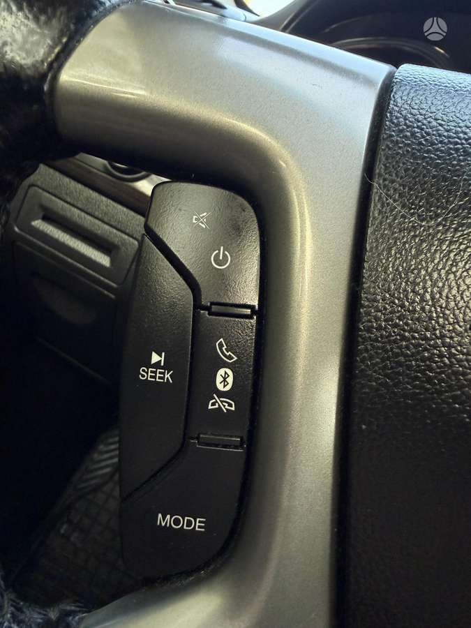 Chevrolet Captiva 2014 — photo 36