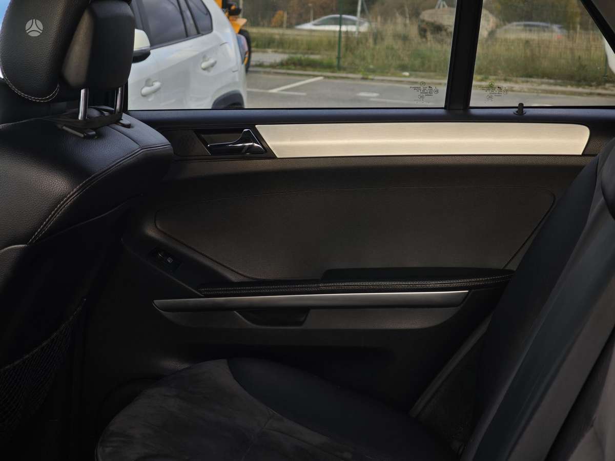 Mercedes-Benz ML320 2007 — photo 24