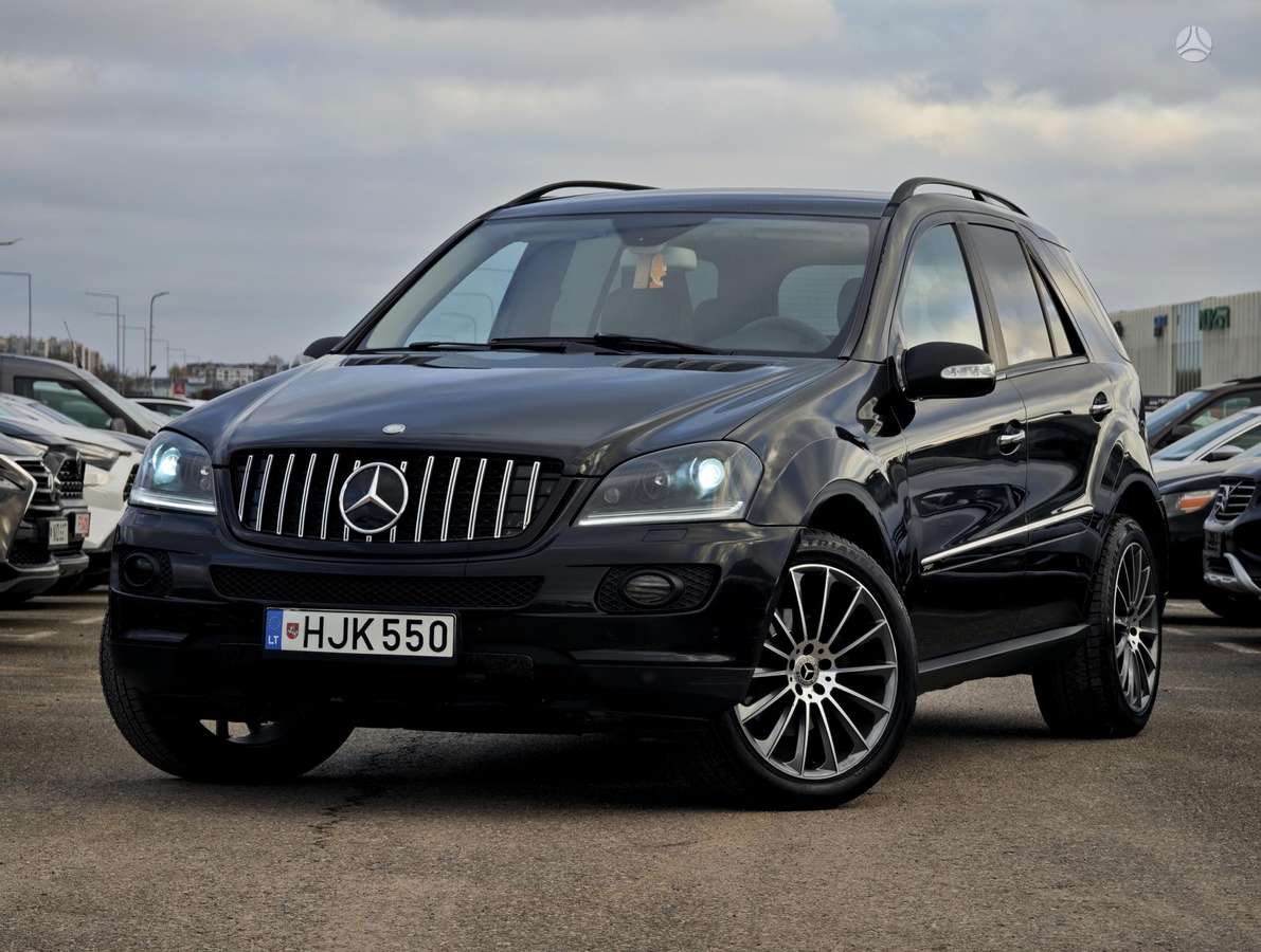 Mercedes-Benz ML320 2007 — interior