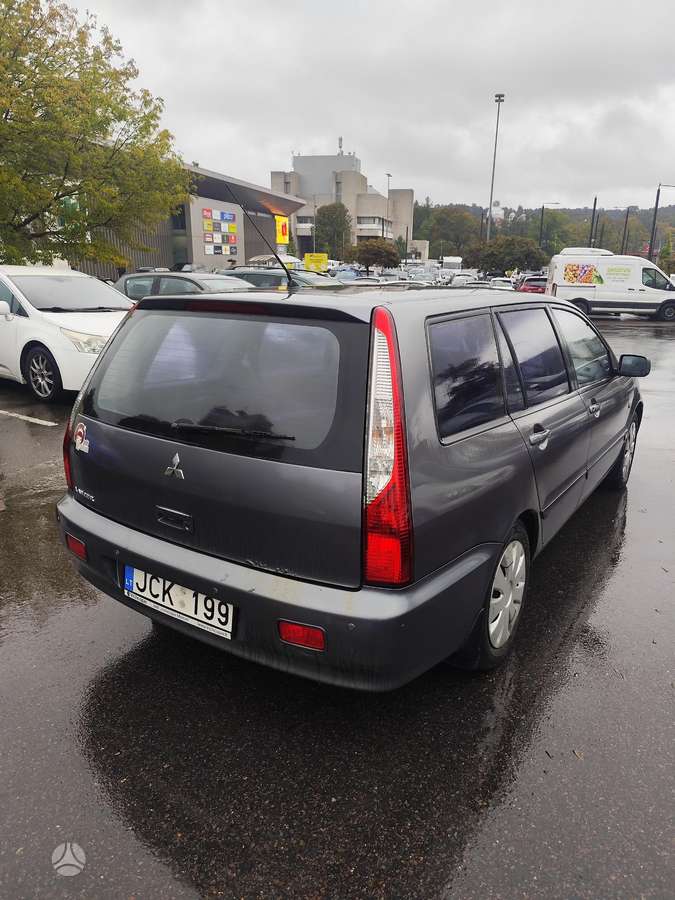 Mitsubishi Lancer 2008 — вигляд ззаду