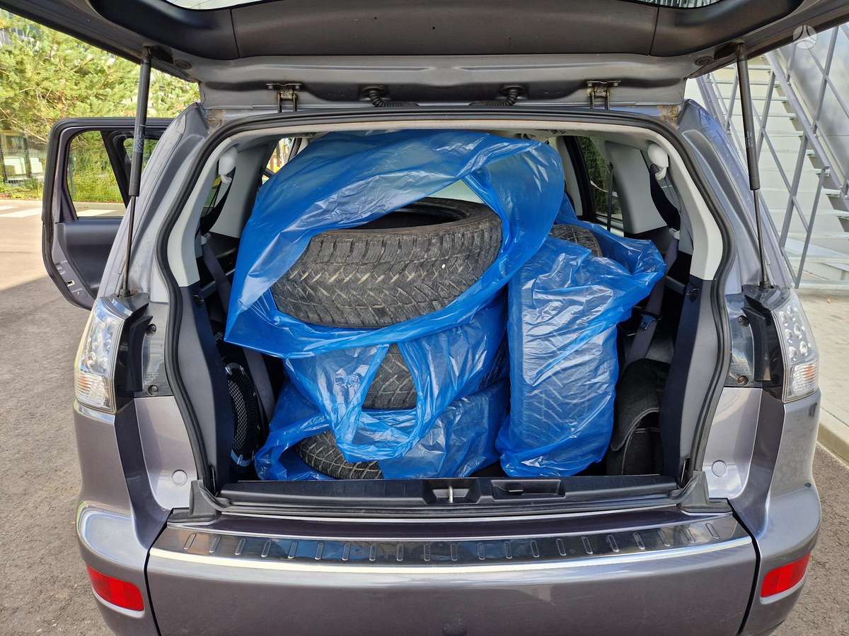 Mitsubishi Outlander 2008 — photo 15