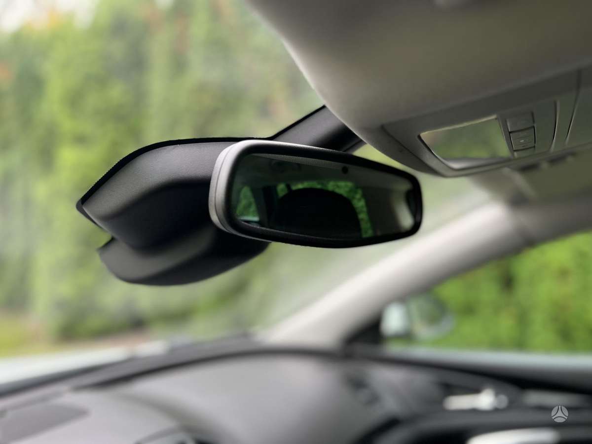 Opel Insignia 2012 — photo 20