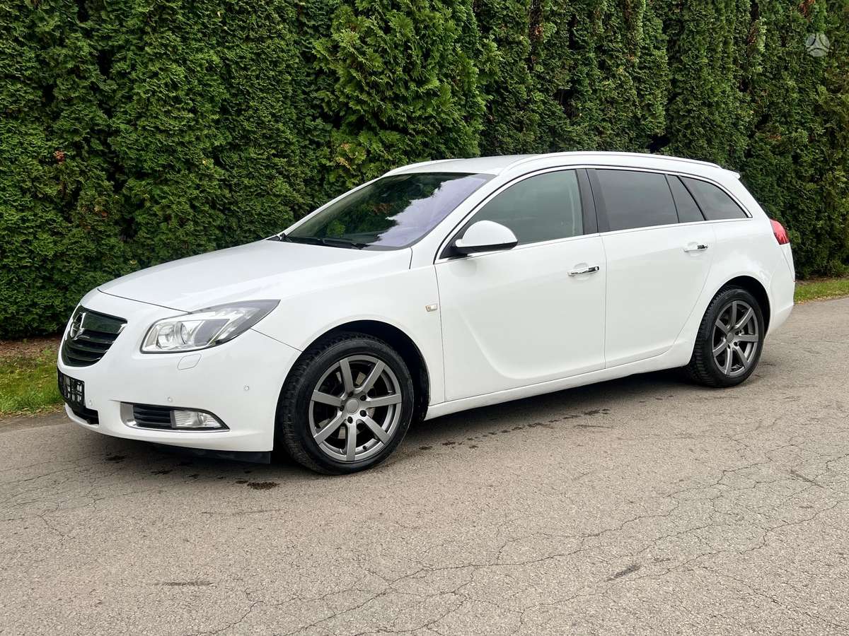 Opel Insignia 2012 — photo 6