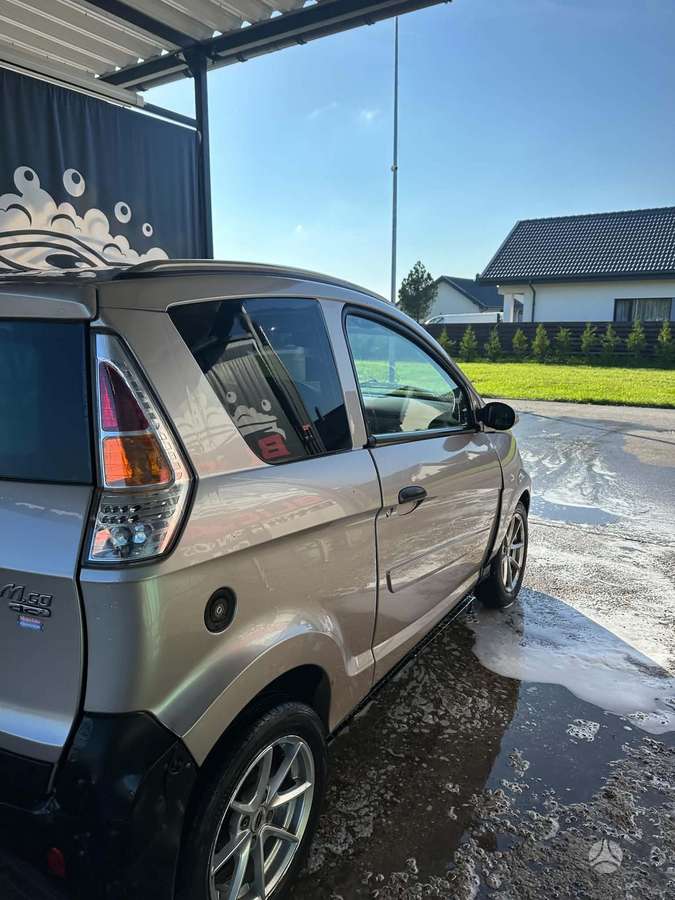 Microcar Mgo 2011 — photo 5