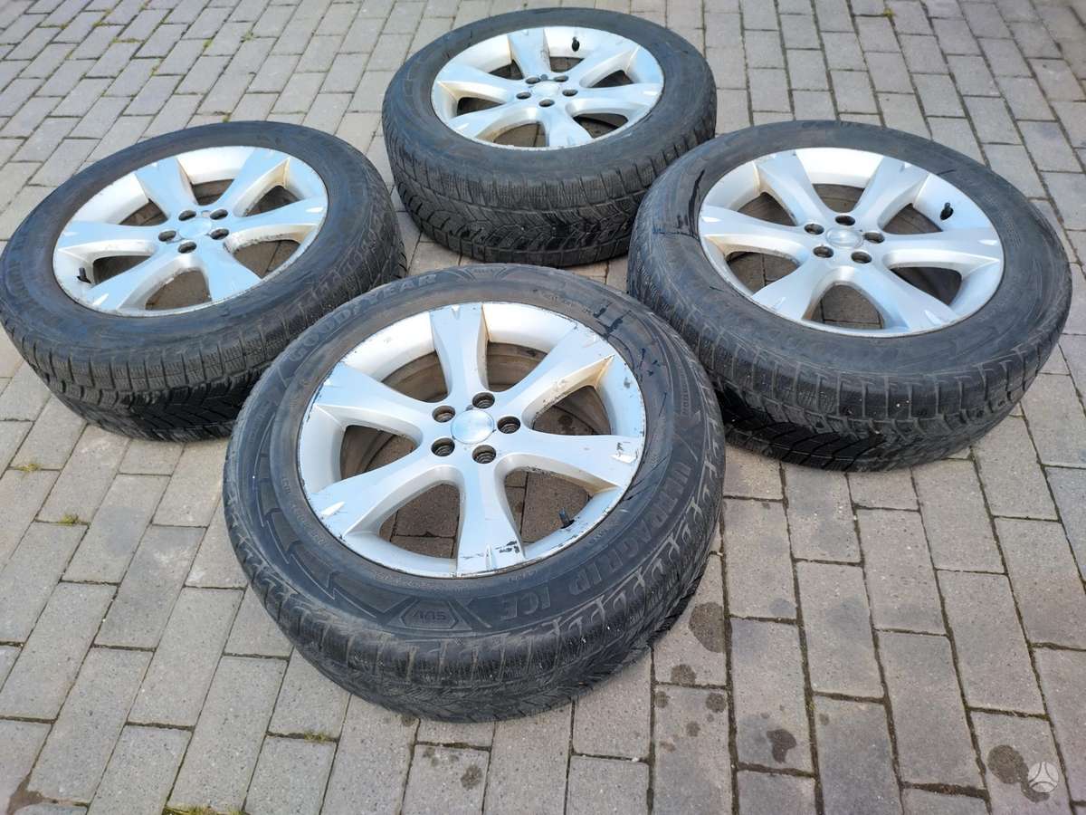 Subaru Forester 2011 — photo 20