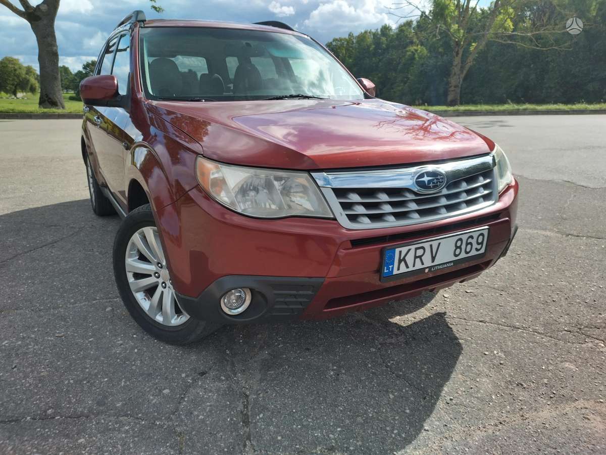 Subaru Forester 2011 — photo 5