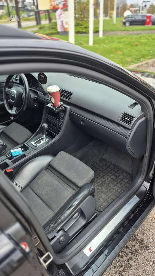 Audi A4 2006 — photo 8