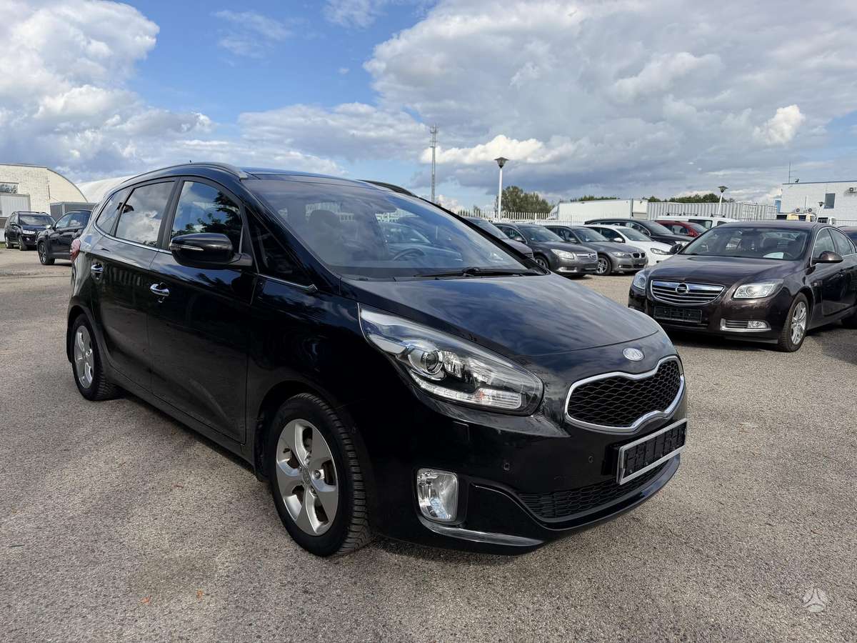 Kia Carens, 2013