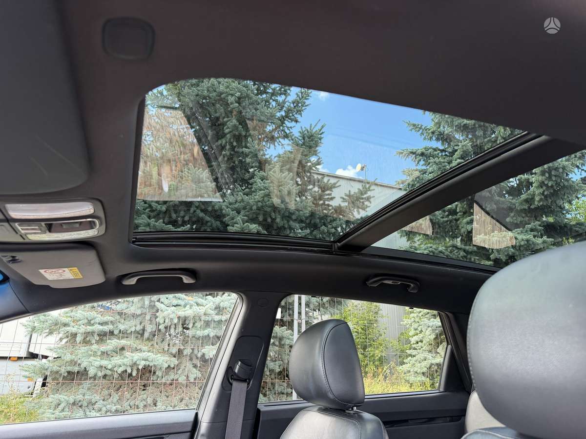 Kia Carens 2013 — photo 10