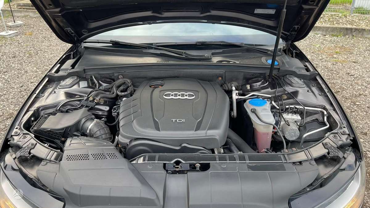 Audi A4 2013 — photo 20