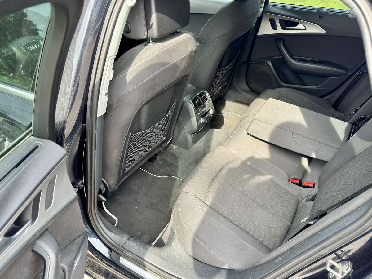 Audi A6 2012 — photo 11